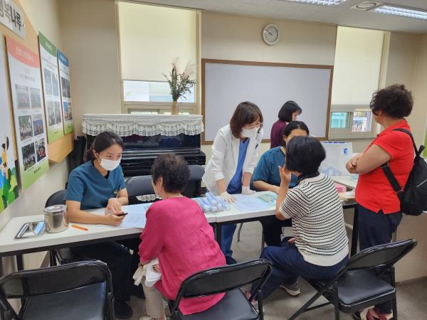 Ŭ���Ͻø� ū �̹����� ���� �ֽ��ϴ�.